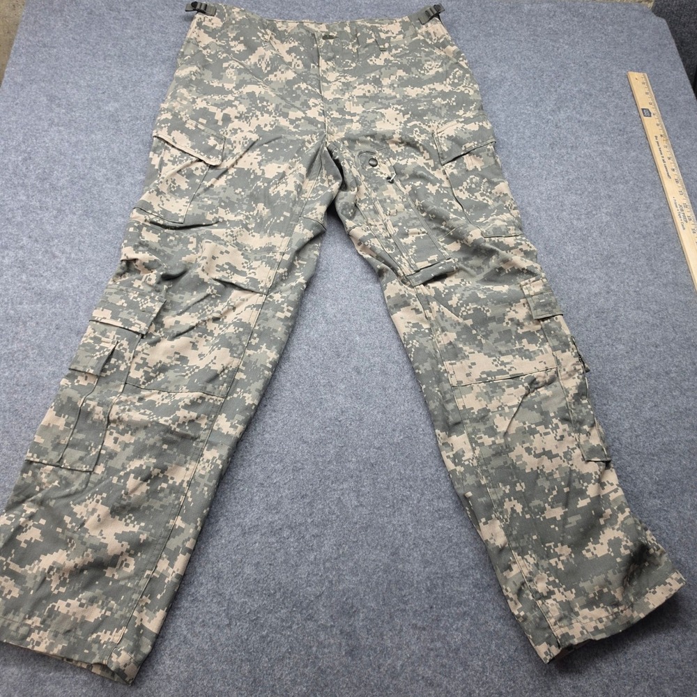 US Army ACU Digital Camo Cargo Pants Large Short UCP Tactical Trousers Military